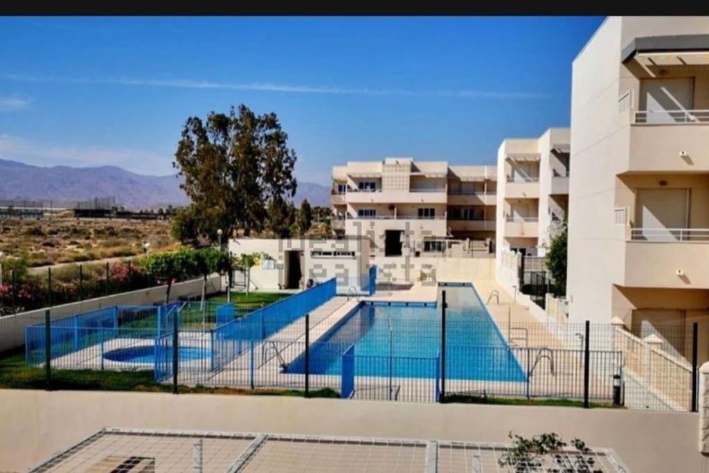 Piso Familiar En El Toyo Leilighet Almería Eksteriør bilde